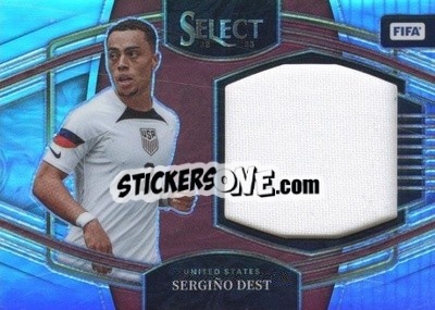 Figurina Sergino Dest - Select FIFA Soccer 2022-2023
 - Panini