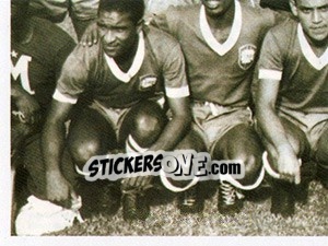 Sticker Os tricampeões de 1949 - Brasil de Todas as Copas n. 212 - Panini