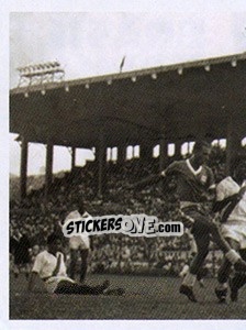Sticker Brasil x Peru - 1949 - Brasil de Todas as Copas n. 215 - Panini