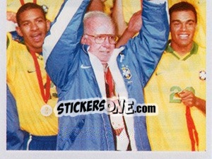 Cromo 1997 marca o penta - Brasil de Todas as Copas - Panini