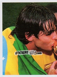 Sticker Bi em cima da Argentina - Brasil de Todas as Copas - Panini