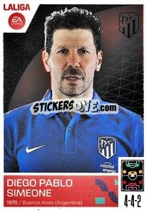 Sticker Entrenador Atlético de Madrid - Diego Pablo Simeone (2) - LaLiga 2023-2024
 n. 102 - Panini