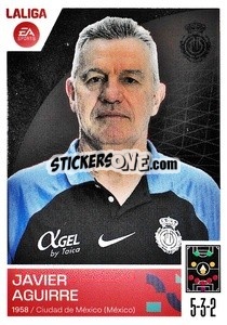 Sticker Entrenador RCD Mallorca - Javier Aguirre (2) - LaLiga 2023-2024
 - Panini