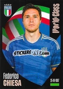 Figurina Federico Chiesa - FIFA World Class 2024
 - Panini