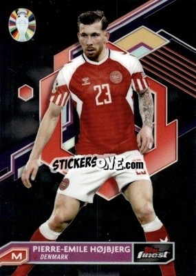 Sticker Pierre-Emile Højbjerg - Finest Road to UEFA Euro 2024
 n. 17 - Topps