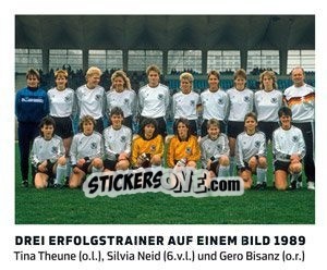 Sticker Drei Erfolgstrainer Auf Einem Bild 1989