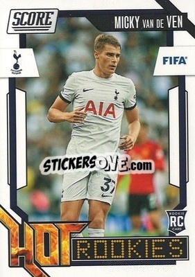 Sticker Micky van de Ven - Score FIFA 2023-2024
 n. HR9 - Panini