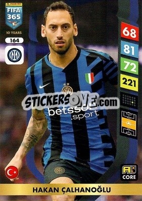 Sticker Hakan Çalhanoğlu - FIFA 365: 2024-2025. Adrenalyn XL
 n. 164 - Panini