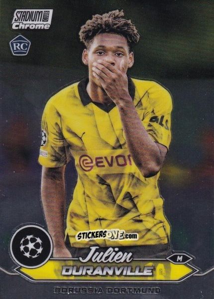 Cromo Julien Duranville - Stadium Club Chrome UEFA Club Competitions 2023-2024
 n. 16 - Topps