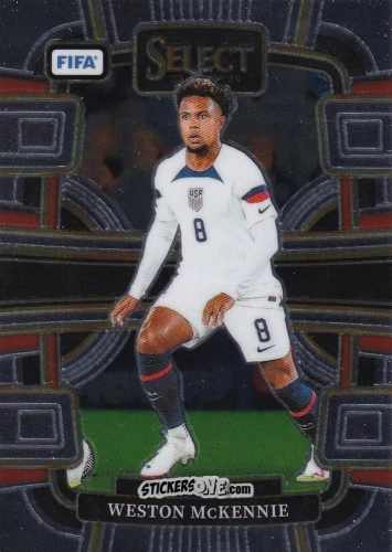 Figurina Weston McKennie - Select FIFA Soccer 2023-2024
 n. 68 - Panini