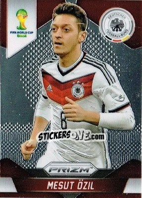 Cromo Mesut Ozil - FIFA World Cup Brazil 2014. Prizm - Panini