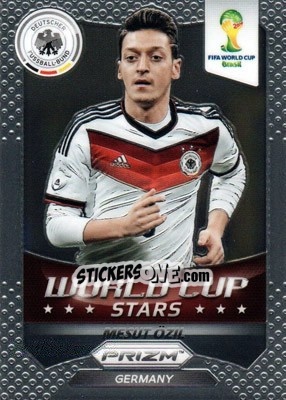 Figurina Mesut Ozil - FIFA World Cup Brazil 2014. Prizm - Panini