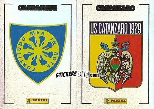 Figurina Scudetto Carrarese / Catanzaro - Calciatori 2024-2025 n. 560 - Panini