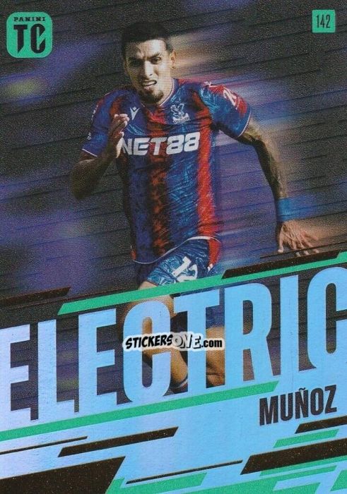 Cromo Daniel Muñoz - Premier League Top Class 2025
 n. 142 - Panini