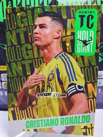 Sticker Cristiano Ronaldo - FIFA Top Class 2025
 n. HG16 - Panini