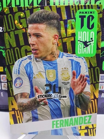 Sticker Enzo Fernández - FIFA Top Class 2025
 n. HG22 - Panini