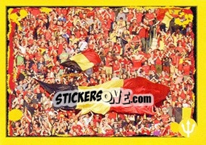 Sticker Celebrate football! Pictures of fans. - Belgian Red Devils 2014 n. 34 - Panini