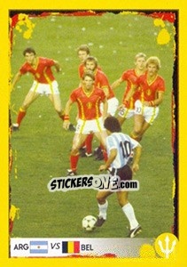 Sticker 1982 Argentina-Belgium (Maradona vs 6 Belgians) - Belgian Red Devils 2014 n. 162 - Panini