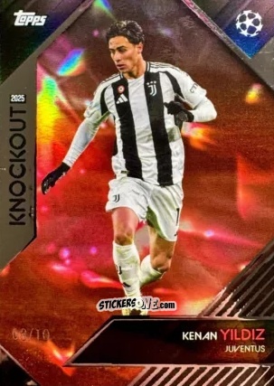 Cromo Kenan Yildiz - UEFA Club Competitions Knockout 2024-2025
 n. 19r - Topps