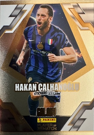 Sticker Hakan Çalhanoğlu - Serie A Player of The Match 2024-2025
 n. 182 - Panini