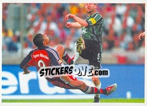 Sticker Giovane Elber  (Actionbild) - Bayern München 2000-2001 - Panini