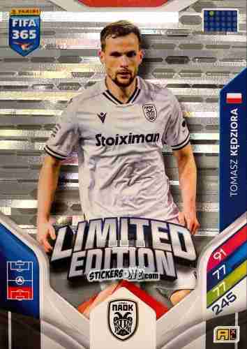 Sticker Tomasz Kedziera - Fifa 365: 2025-2026. Adrenalyn Xl n. XXL-32 - Panini