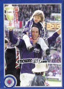 Sticker 13 May 1995: Hateley celebrates... - Rangers Fc 1999-2000 - Panini