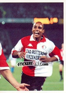 Sticker Igor Korneev in celebration - Feyenoord 2000-2001 n. 74 - Panini