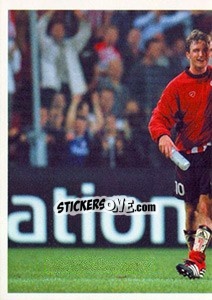 Cromo Theo Lucius in celebration - PSV Eindhoven 2000-2001 - Panini