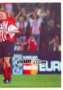 Sticker Theo Lucius in celebration - PSV Eindhoven 2000-2001 - Panini