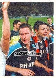 Sticker Arnold Bruggink in celebration - PSV Eindhoven 2000-2001 n. 79 - Panini