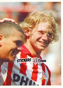 Sticker Wilfred Bouma in celebration - PSV Eindhoven 2000-2001 n. 92 - Panini