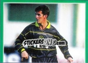 Sticker Tosh McKinlay in action