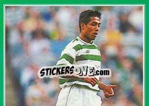 Sticker Bobby Petta in action - Celtic FC 1999-2000 - Panini