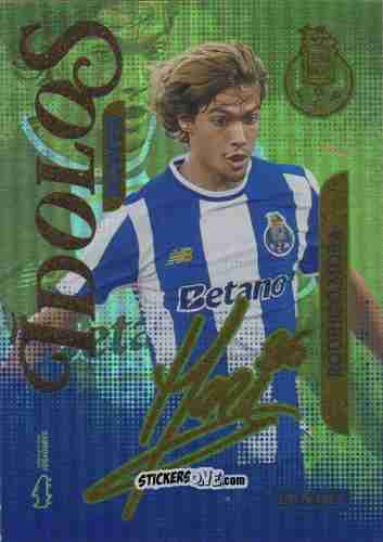 Sticker Rodrigo Mora - Ídolos do Futebol Português 2025-2026
 n. P197 - Panini