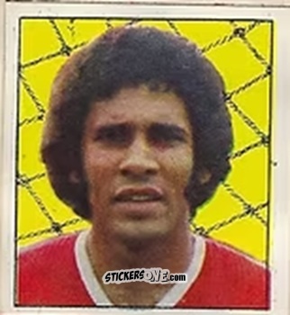 Cromo Valdomiro - Campeonato Nacional 76
 n. 22 - Editora e Impressora Graf Set Ltda