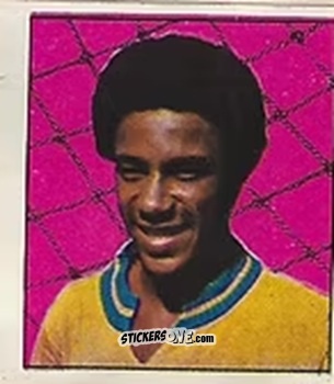 Figurina Jorge Luiz - Campeonato Nacional 76
 n. 71 - Editora e Impressora Graf Set Ltda