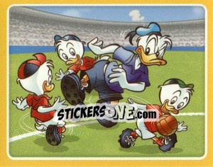 Sticker Corea del Norte 1 - Italia 0 (1966) - Copa Disney 2014 n. 97 - Navarrete