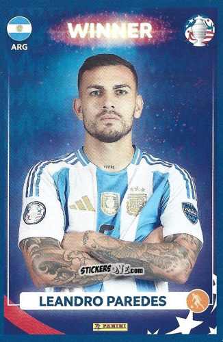 Figurina Leandro Paredes - Copa América Argentina Campeón 2024
 n. 14 - Panini