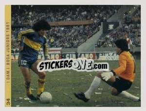 Sticker Maradona In Azione Al Boca - Promofigus Maradona El Mejor Jugador Del Siglo n. 34 - NO EDITOR