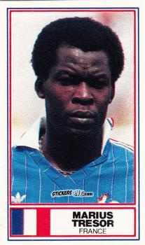 Cromo Marius Tresor - Football International Stars 1984
 n. 46 -  Rothmans
