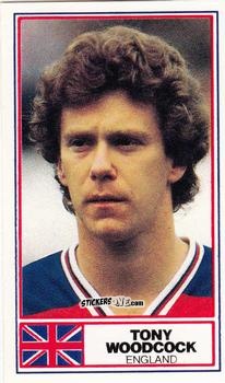 Figurina Tony Woodcock - Football International Stars 1984
 n. 48 -  Rothmans

