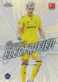 Figurina Mio Backhaus - Chrome Bundesliga 2025-2026
 n. EL-18 - Topps