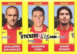 Sticker GUILLERMO GIACOMAZZI / GIUSEPPE VIVES / GIANNI MUNARI - Calciatori 2009-2010 - Panini