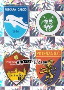 Sticker SCUDETTO (Pescara - Pescina - Portogruaro - Potenza) - Calciatori 2009-2010 n. 677 - Panini