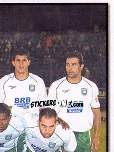Figurina Equipe de foto (3 de 6) - Campeonato Brasileiro 2005 n. 435 - Panini