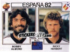 Sticker Bobby Almond / Ricky Herbert - FIFA World Cup España 1982 n. 421 - Panini