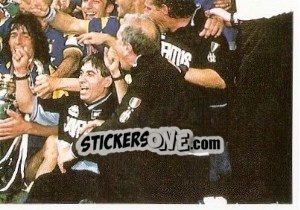 Sticker Squadra Juventus - Calcio Coppe 1996-1997 n. 4 - Panini
