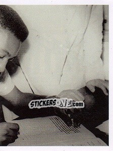 Sticker Preto No Branco (Pelé) - Santos 100 Anos n. 100 - Panini