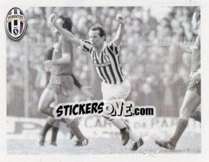 Sticker Brady esulta dopo il rigore a Catanzaro - Juventus 2011-2012 n. 11 - Footprint